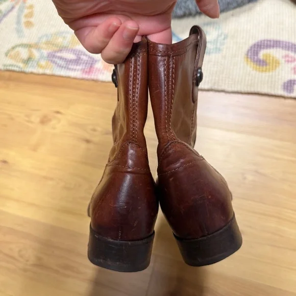 FRYE Women's Melissa Button Short Boot Booties Sz US 6 B Brown Leather - Picture 9 of 16